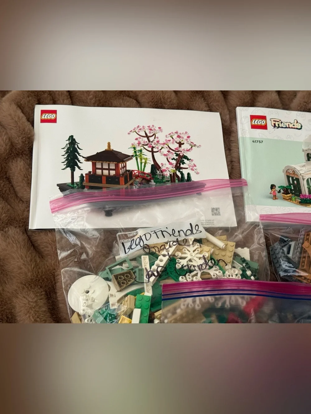 2 SETS:LEGO Icons Tranquil Garden (1363) & LEGO Friends Botanical Garden (1702)